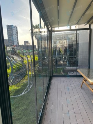 Yana kayar sürme cam balkon ile kapatılan teras, Mersin
